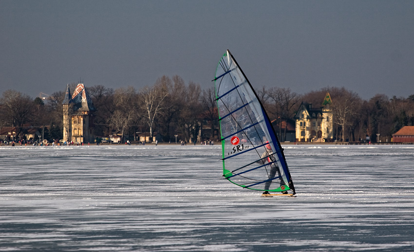 Gliding, Palic